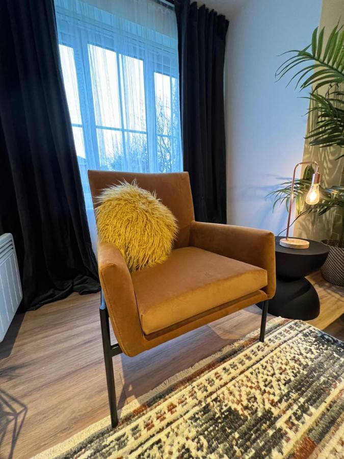 Modern 2 Bedroom Aesthetic Apt Манчестър Екстериор снимка