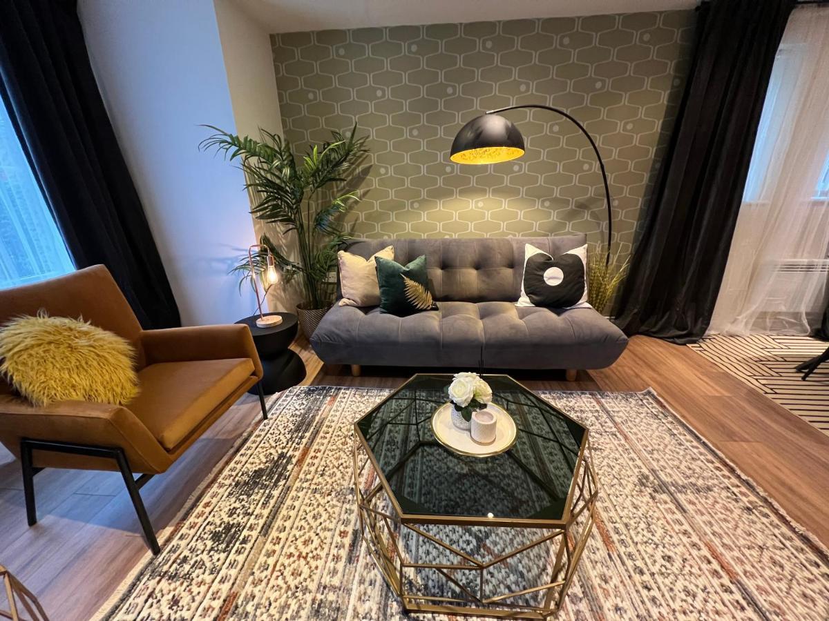 Modern 2 Bedroom Aesthetic Apt Манчестър Екстериор снимка